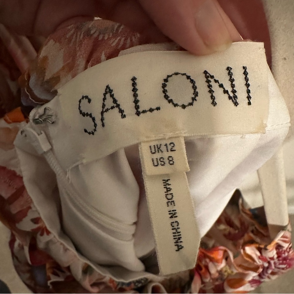SALONI Grace Print Silk Off the Shoulder Dress in Ivory
Adorning/Hazel SZ US 8 - Picture 12 of 12
